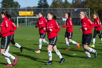 Bild 17 - B-Juniorinnen SV Henstedt Ulzburg - SG ONR : Ergebnis: 14:0